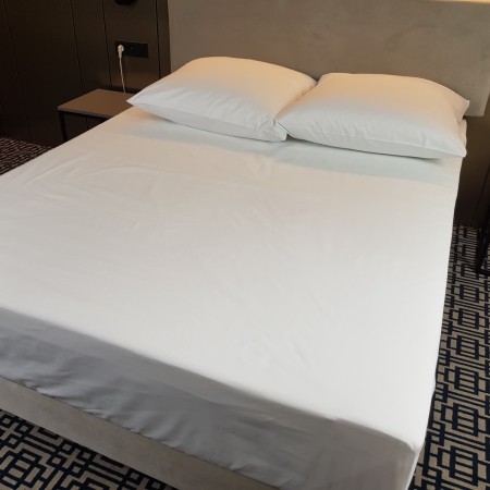 NORIS Prześcieradło białe hotelowe w rozm. 220x240 cm