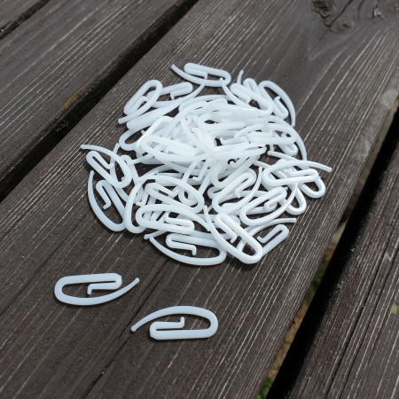 Agrafki do firan i zasłon dla systemu szyn aluminiowych