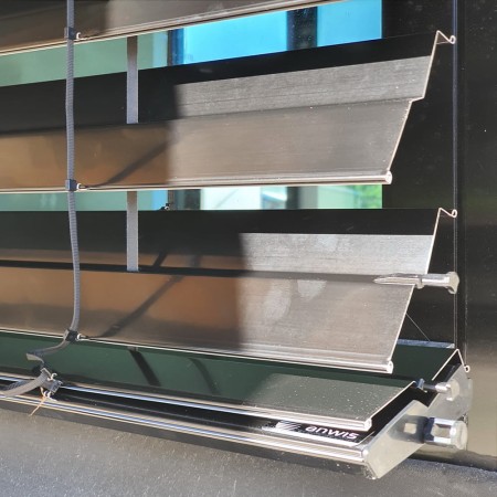 Żaluzje zewnętrzne fasadowe podtynkowe