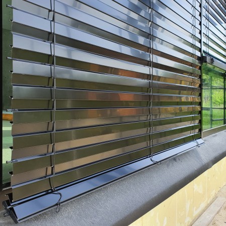 Żaluzje zewnętrzne fasadowe montaż