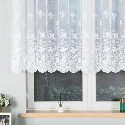 Przejdź do produktu Firanka biała żakardowa z kwiatowym wzorem wysokość 120 cm 023400