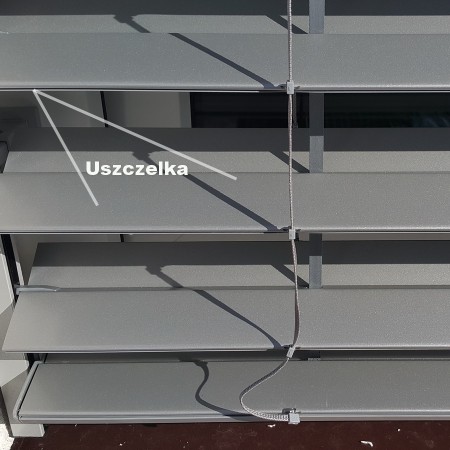 1.Żaluzja fasadowa Z90  z uszczelką..jpg