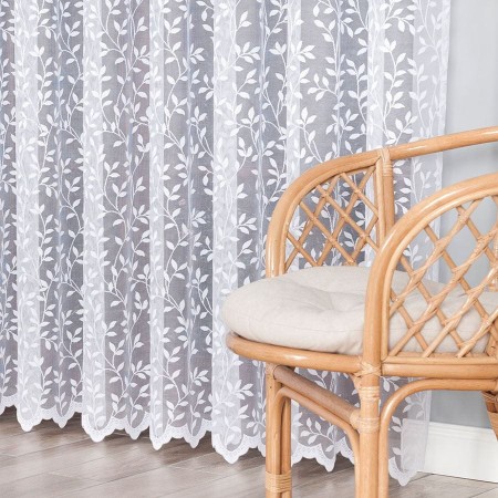 firanka ze wzorem na tasmie