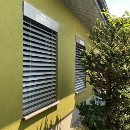 Anwis zaluzje fasadowe podtynkowe. .jpg