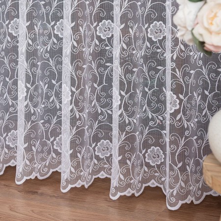 firanka zakardowa ze wzorem