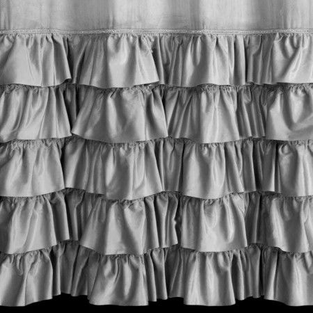 zaslona do sypialni na przelotkach