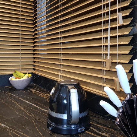 Zaluzja bambusowa 50 mm na wymiar do kuchni.