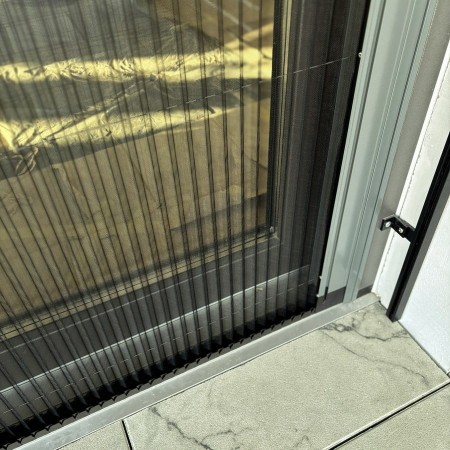 Moskitiera plisowana na drzwi balkonowe.jpg