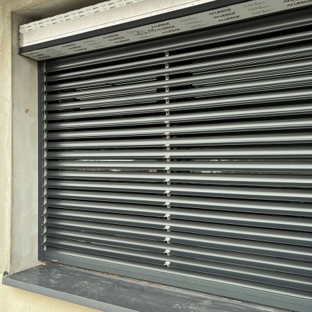 Roleta z funkcją zaluzji podtynkowa..jpg