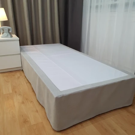 Ochraniacz na materac 90x200 cm.