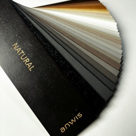 Zaluzja drewniana do pokoju.jpg