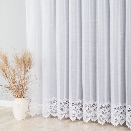 firanka dekoracyjna na tasmie