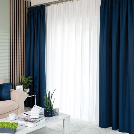 gotowa zaslona do salonu