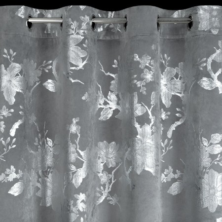 zaslona gotowa do salonu