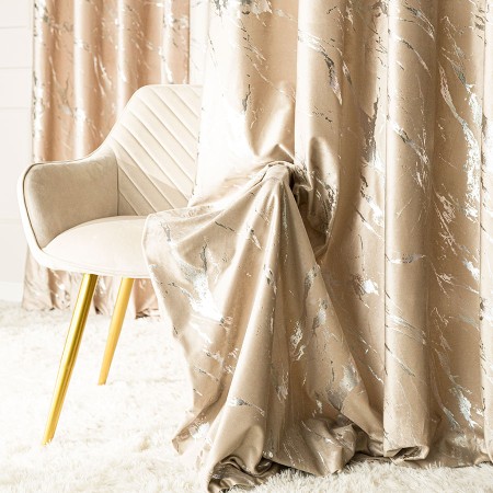 welwetowa tkanina na metry