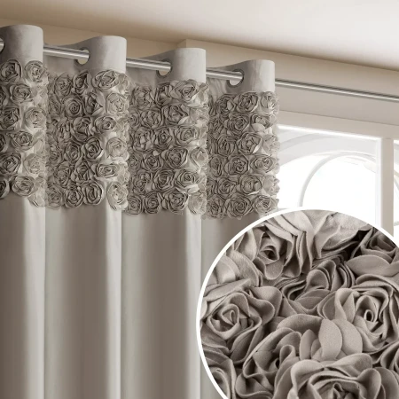 zaslona dekoracyjna do salonu na przelotakch