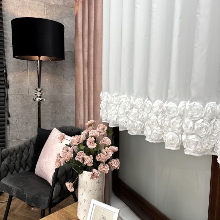 firanka na przelotkach