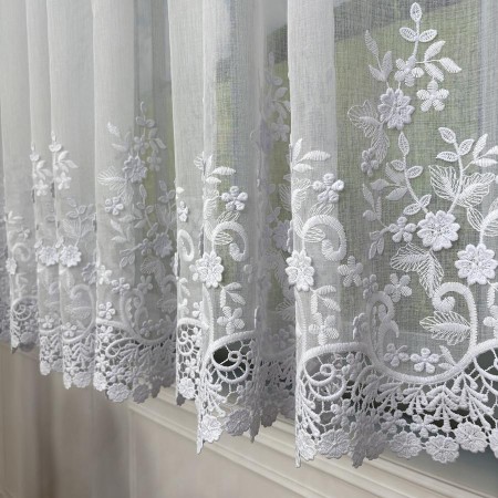 firank-gotowa-do-sypialni