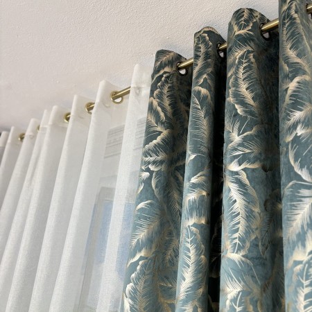 zasłona ze wzorem w liście.jpg