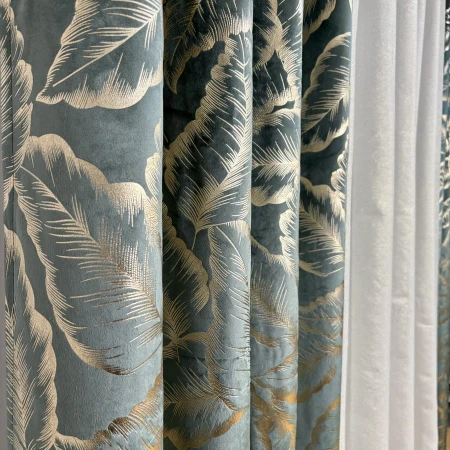 piękna zasłona do sypialni.jpg