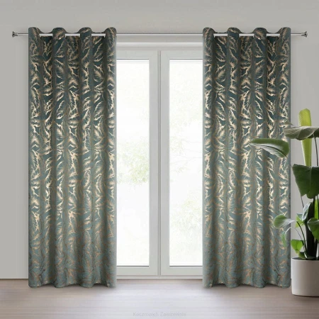 zaslona welwetowa gotowa