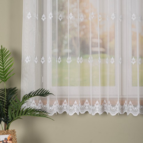 Przejdź do produktu Firanka haftowana biała z pasowym wzorem wysokość 170 cm FH0040