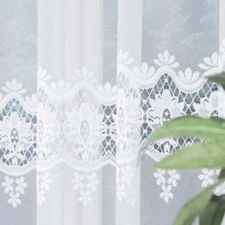 firanka-gotowa-do-kuchni