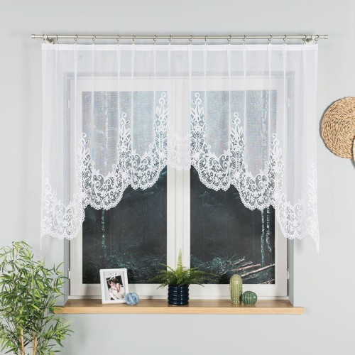 Przejdź do produktu Firanka żakardowa gotowa BERENIKA rozmiar 250x120 cm 004304