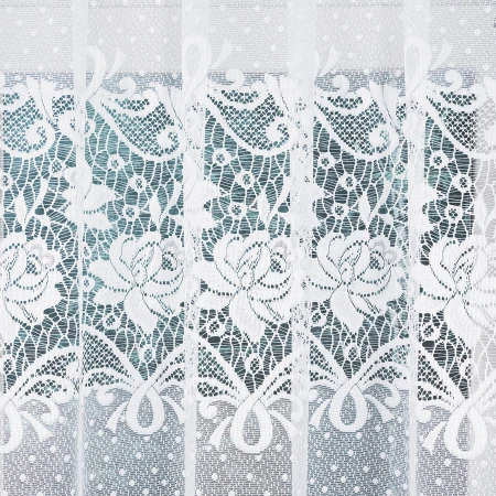 zakardowa-firanka-gotowa-do-pokoju