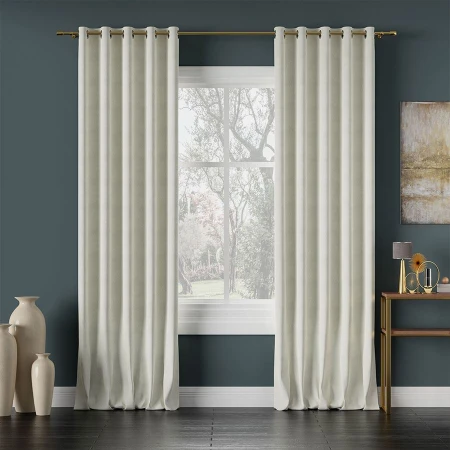 zaslona-gotowa-do-jadalni