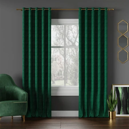 gotowa-zaslona-welurowa-do-pokoju