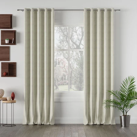 gotowa-zaslona-na-przelotkach