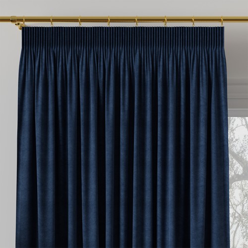 Przejdź do produktu Zasłona welurowa na taśmie ciemna niebieska 140x260 cm MILAS/037