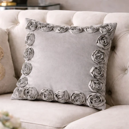 poszewka-dekoracyjna-w-roze