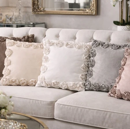 welwetowa-poszewka-w-roze