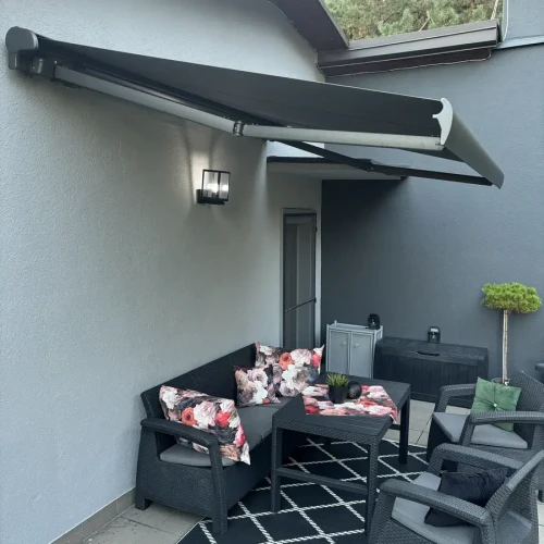 Przejdź do produktu Markiza tarasowa Palladio 210x160 cm Selt – Twoja oaza cienia i relaksu w upalne dni!