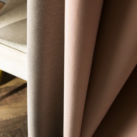 velvetowa-tkanina-zaslonowa