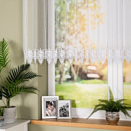 firanka-dekoracyjna-z-gipiury