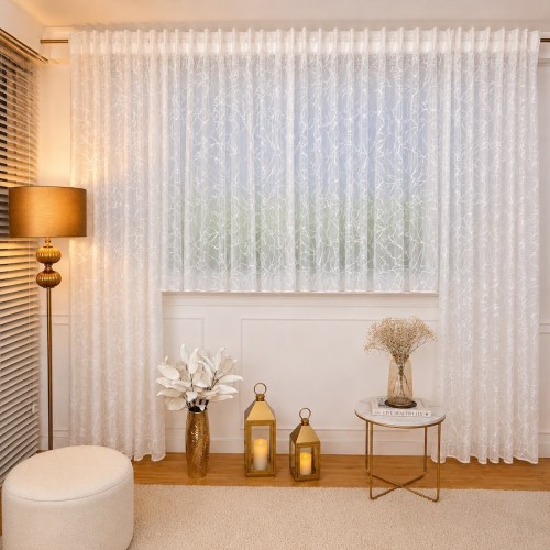 Przejdź do produktu Firanka biała H25 ze wzorem liści 3D na taśmie 300x145 cm