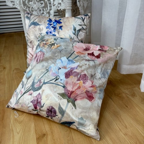 Przejdź do produktu Poszewka welwetowa beżowa w kwiaty 45x45 cm U14