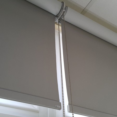 2. Roleta wolnowisząca do sypialni..jpg