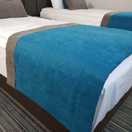 Narzutka hotelowa na łóżko PAS 327