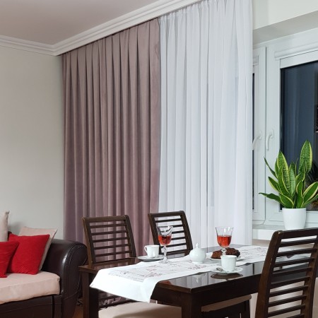 MAG 328 Dekoracyjna zasłona jednokolorowa.