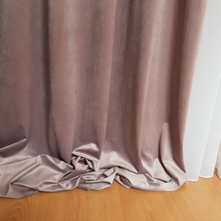 Zaslona welurowa do pokoju