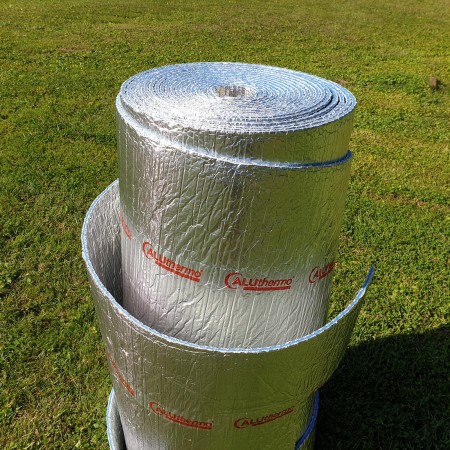 Folia termoizolacyjna aluminiowa