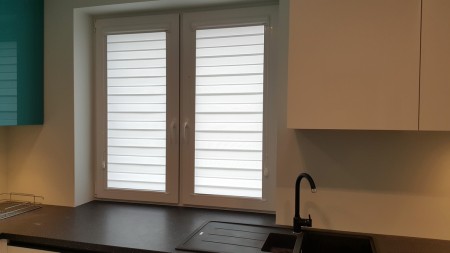 Zaciemniająca roleta wewnętrzna impresja mini