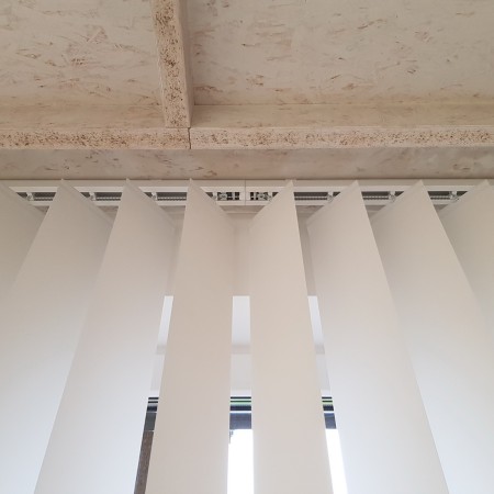 Żaluzje verticale elektryczne