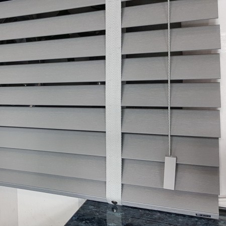 Żaluzje drewniane 50 mm szare