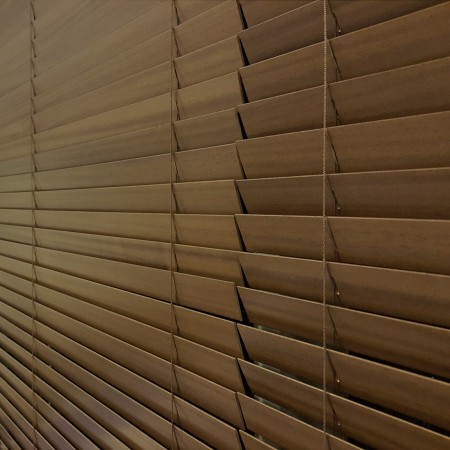 Żaluzja drewniana 50mm.