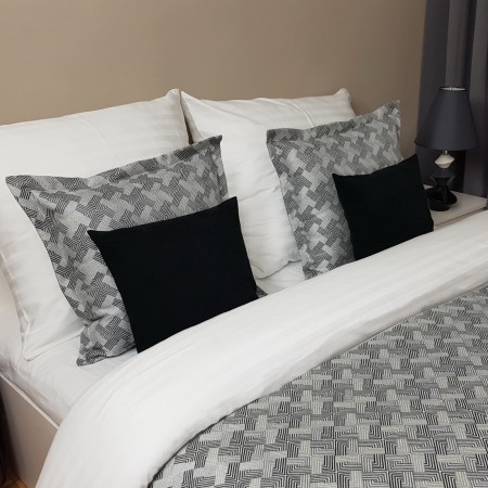 Poszewki hotelowe 40x40 cm.